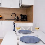 Διαμέρισμα - The Poznanska Edition Boutique With Location And Exceptional Comfort