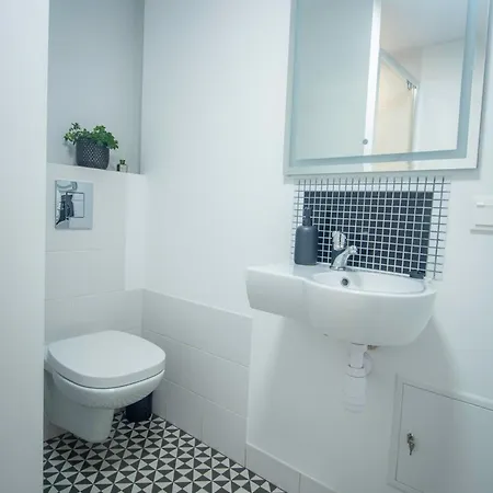 - The Poznanska Edition Boutique With Location And Exceptional Comfort Βαρσοβία